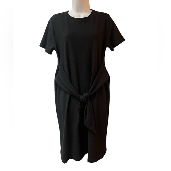 NWT A Pea in the Pod Black Short Sleeve Stretch Knee Length Dress Size: M NEW! - Picture 1 of 5